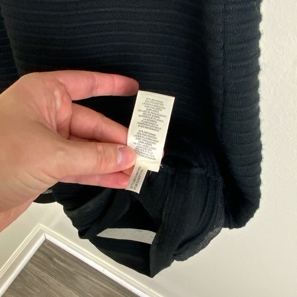 Eliza J Fit & Flare Ribbed Black 3/4 Sleeve Dress - Picture 5 of 9